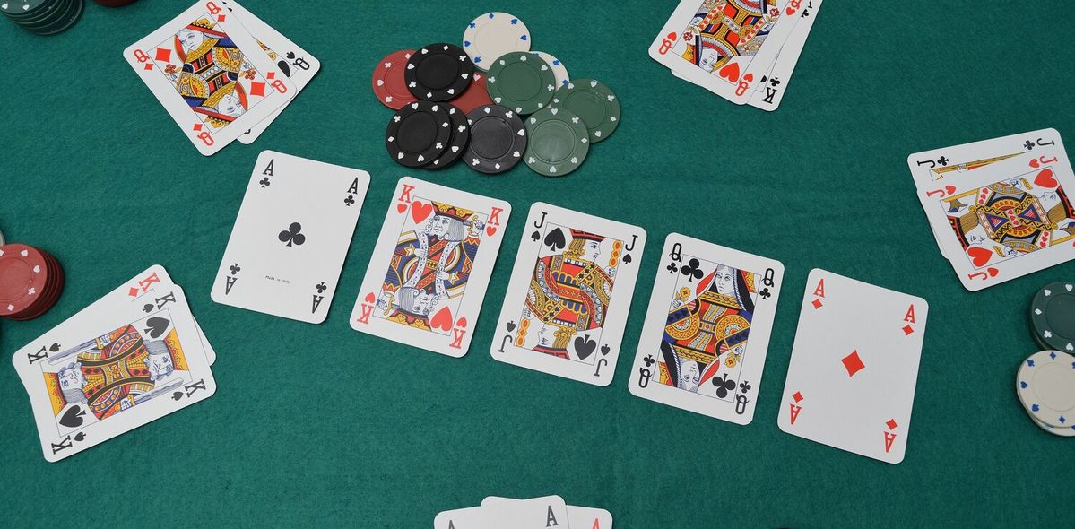 Napoleons Casinos کیسینو میں پوکر گیمز